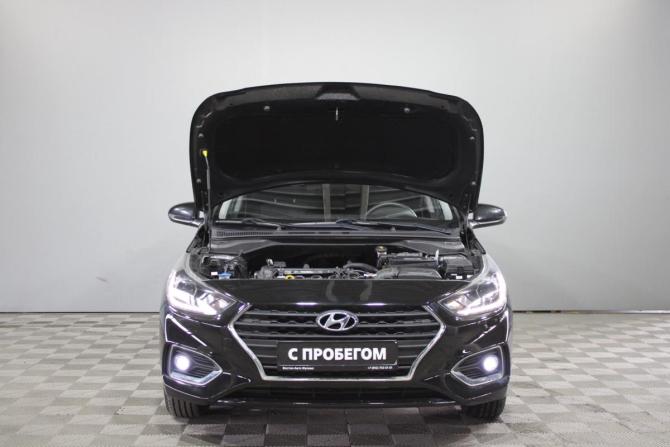Hyundai Solaris II с пробегом 2019 года, цена 1 380 000 рублей, 57000 км, седан, Автокод Объявления
