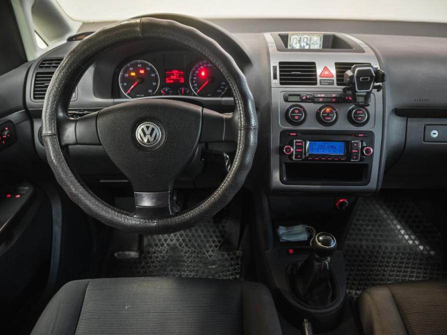 Volkswagen Touran I Рестайлинг Челябинск  - изображение 20