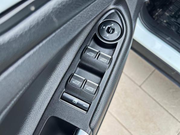Ford Kuga II Рестайлинг с пробегом 2018 года, цена 1 895 000 рублей, 135679 км, внедорожник, Автокод Объявления