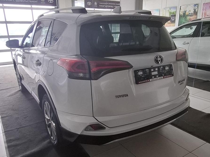 Toyota RAV4 IV (XA40) Рестайлинг Екатеринбург  - изображение 3