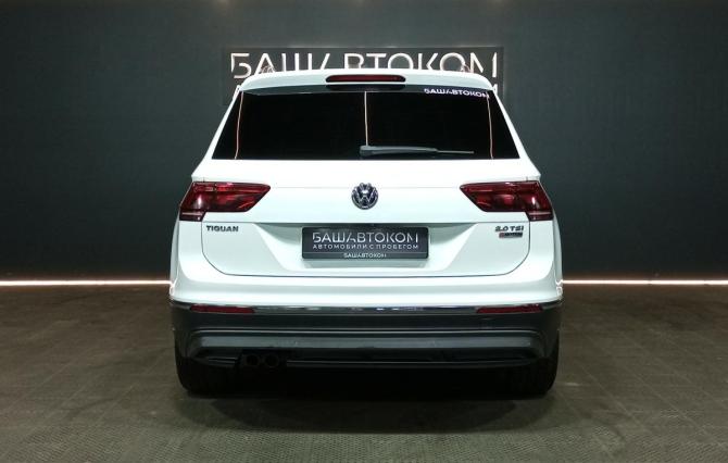 Volkswagen Tiguan II с пробегом 2017 года, цена 2 649 000 рублей, 97220 км, внедорожник, Автокод Объявления
