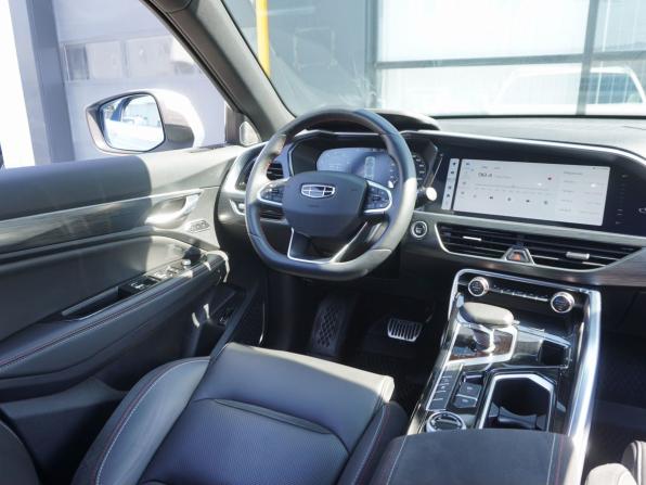 Geely Tugella I с пробегом 2023 года, цена 2 700 000 рублей, 60929 км, внедорожник, Автокод Объявления