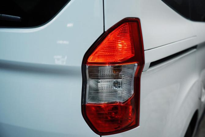 Ford Tourneo Courier I с пробегом 2017 года, цена 1 555 000 рублей, 144000 км, минивэн, Автокод Объявления