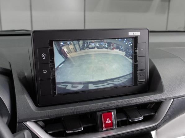 Toyota Veloz с пробегом 2023 года, цена 4 249 000 рублей, 38 км, минивэн, Автокод Объявления
