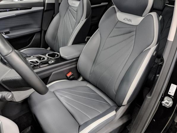 Geely Atlas II с пробегом 2024 года, цена 2 995 000 рублей, 15756 км, внедорожник, Автокод Объявления