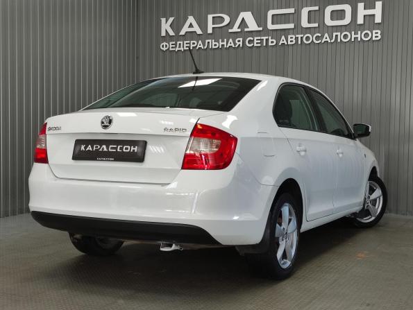 Skoda Rapid I Рестайлинг с пробегом 2017 года, цена 879 000 рублей, 215055 км, лифтбек, Автокод Объявления