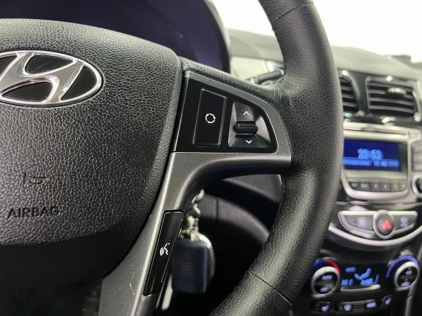 Hyundai Solaris I Рестайлинг с пробегом 2015 года, цена 929 000 рублей, 188237 км, седан, Автокод Объявления