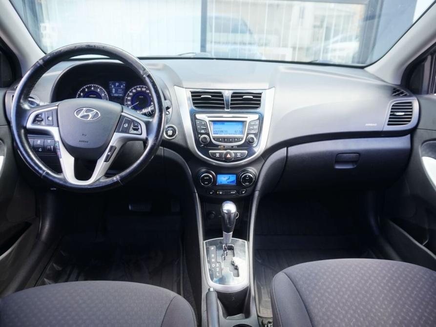 Hyundai Solaris I Москва  - изображение 12