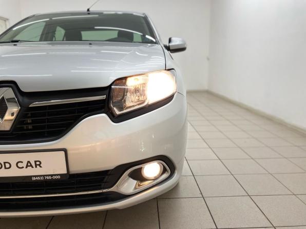 Renault Logan II с пробегом 2015 года, цена 750 000 рублей, 88155 км, седан, Автокод Объявления