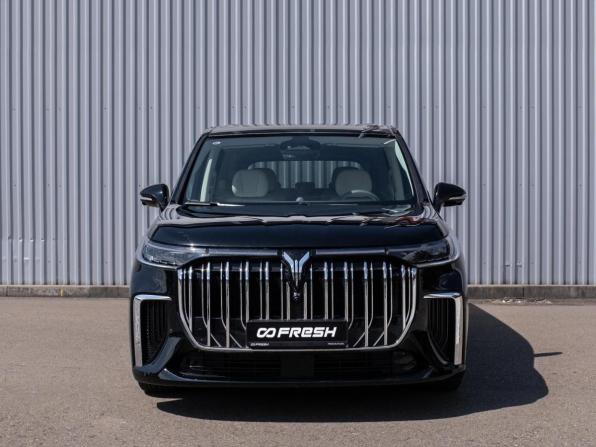 Voyah Dream I с пробегом 2023 года, цена 7 699 000 рублей, 4766 км, минивэн, Автокод Объявления