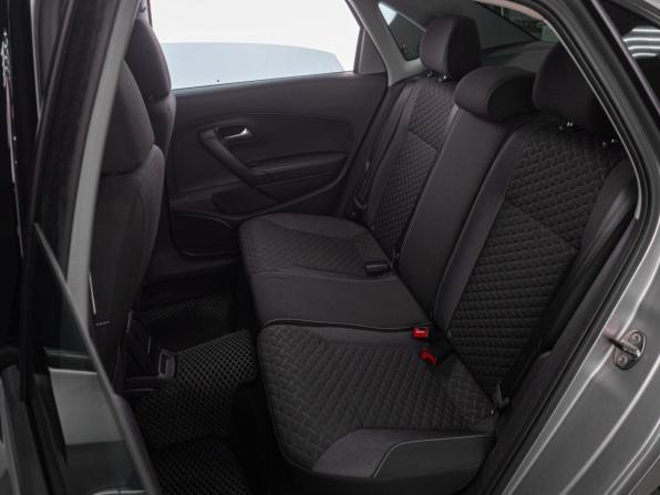 Volkswagen Polo V Рестайлинг с пробегом 2018 года, цена 1 169 000 рублей, 94740 км, седан, Автокод Объявления