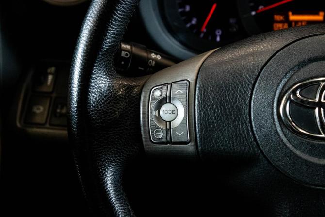 Toyota RAV4 III (XA30) с пробегом 2007 года, цена 939 000 рублей, 239762 км, внедорожник, Автокод Объявления