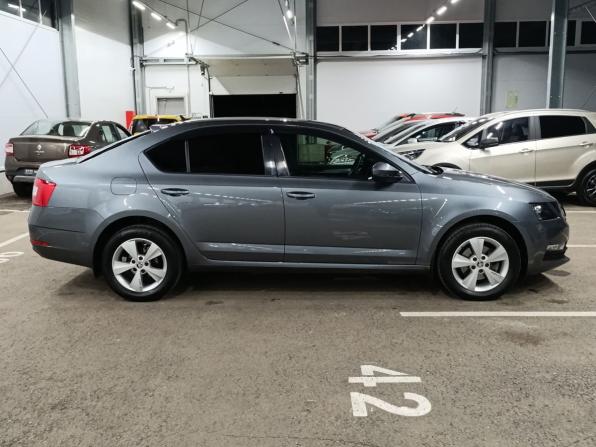 Skoda Octavia III (A7) Рестайлинг с пробегом 2018 года, цена 1 620 000 рублей, 138535 км, лифтбек, Автокод Объявления