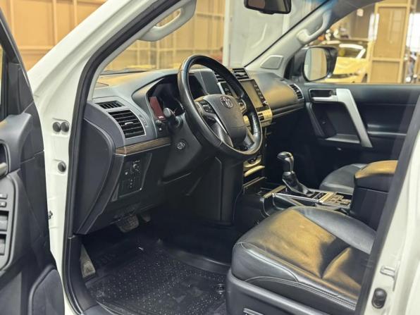 Toyota Land Cruiser Prado 150 Series Рестайлинг 3 с пробегом 2021 года, цена 5 397 000 рублей, 63500 км, внедорожник, Автокод Объявления