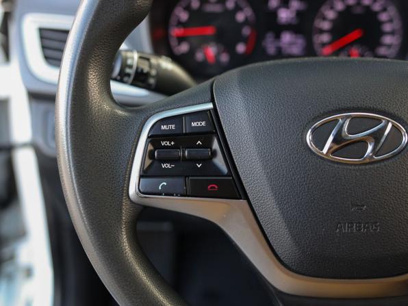 Hyundai Solaris II Рестайлинг с пробегом 2021 года, цена 1 440 000 рублей, 91405 км, седан, Автокод Объявления
