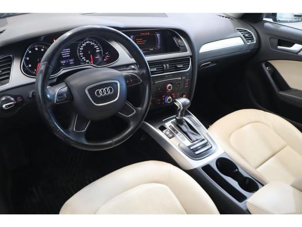 Audi A4 IV (B8) Рестайлинг с пробегом 2012 года, цена 1 184 000 рублей, 162244 км, седан, Автокод Объявления