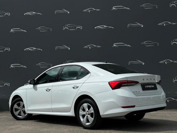 Skoda Octavia IV (A8) с пробегом 2021 года, цена 2 010 200 рублей, 105763 км, лифтбек, Автокод Объявления