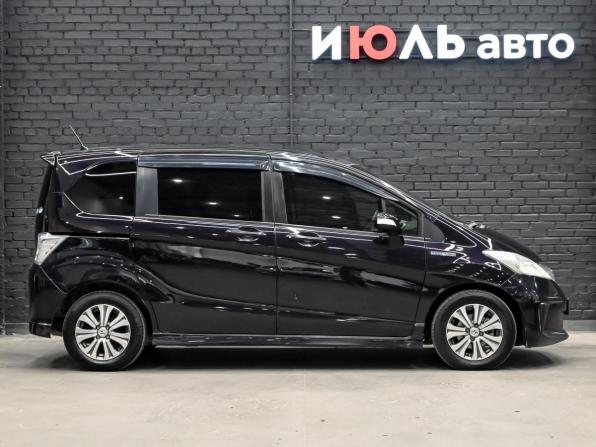 Honda Freed I Рестайлинг с пробегом 2012 года, цена 870 000 рублей, 279725 км, компактвэн, Автокод Объявления