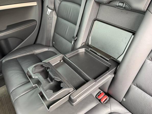 Volvo XC70 II с пробегом 2011 года, цена 1 255 000 рублей, 321000 км, универсал, Автокод Объявления
