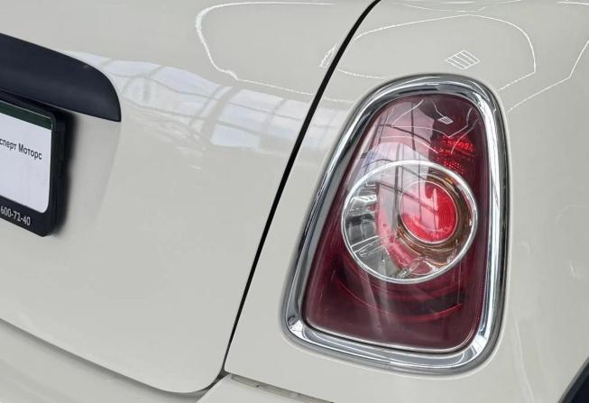 Mini Hatch II (R56) Рестайлинг с пробегом 2011 года, цена 849 000 рублей, 184000 км, хэтчбек, Автокод Объявления