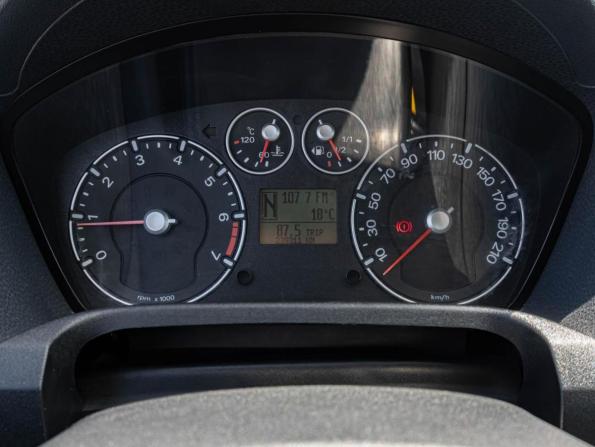 Ford Fiesta Mk5 с пробегом 2007 года, цена 450 000 рублей, 239311 км, хэтчбек, Автокод Объявления