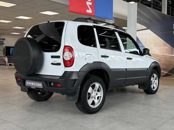 Chevrolet Niva I Рестайлинг с пробегом 2019 года, цена 650 000 рублей, 142601 км, внедорожник, Автокод Объявления