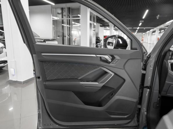 Audi Q3 II (F3) с пробегом 2026 года, цена 3 980 000 рублей, 50 км, внедорожник, Автокод Объявления