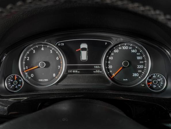 Volkswagen Touareg II с пробегом 2012 года, цена 2 599 000 рублей, 197808 км, внедорожник, Автокод Объявления