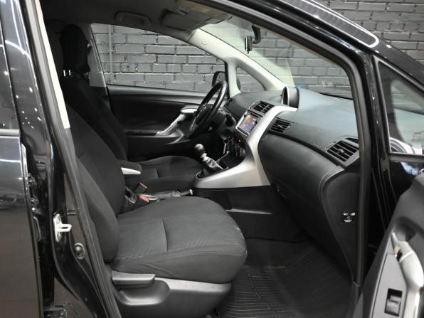 Toyota Verso I с пробегом 2012 года, цена 1 190 000 рублей, 232638 км, компактвэн, Автокод Объявления