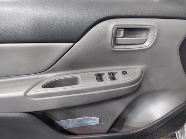 Mitsubishi L200 V с пробегом 2018 года, цена 1 880 000 рублей, 187450 км, пикап, Автокод Объявления