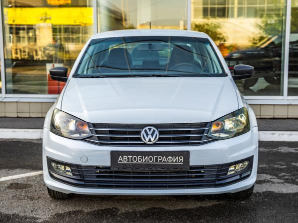 Volkswagen Polo V Рестайлинг с пробегом 2018 года, цена 798 000 рублей, 92294 км, седан, Автокод Объявления