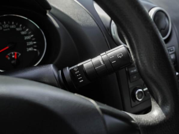 Nissan Qashqai I Рестайлинг с пробегом 2013 года, цена 1 030 000 рублей, 209352 км, внедорожник, Автокод Объявления