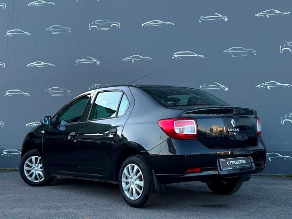 Renault Logan II Рестайлинг с пробегом 2019 года, цена 947 800 рублей, 139838 км, седан, Автокод Объявления