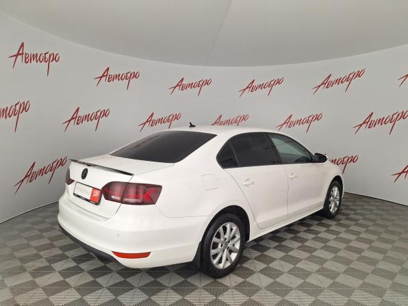 Volkswagen Jetta VI с пробегом 2013 года, цена 1 040 000 рублей, 134800 км, седан, Автокод Объявления