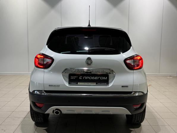 Renault Kaptur I с пробегом 2016 года, цена 1 585 000 рублей, 125001 км, внедорожник, Автокод Объявления