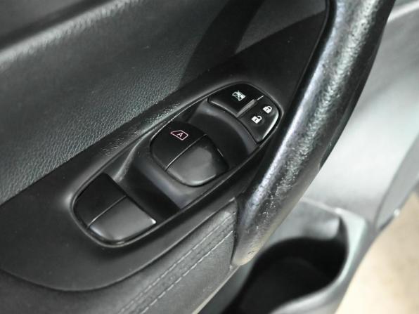 Nissan Qashqai II с пробегом 2015 года, цена 1 470 000 рублей, 173051 км, внедорожник, Автокод Объявления