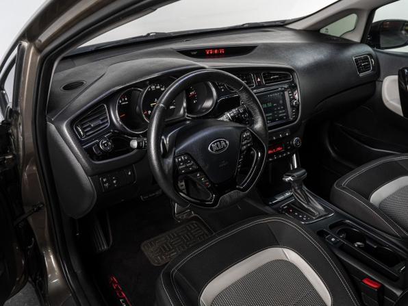 Kia Ceed I Рестайлинг с пробегом 2012 года, цена 1 299 000 рублей, 187833 км, универсал, Автокод Объявления