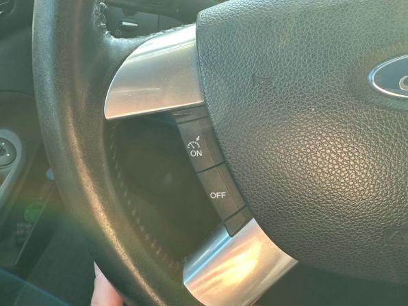 Ford C-MAX I Рестайлинг с пробегом 2008 года, цена 450 000 рублей, 247038 км, компактвэн, Автокод Объявления
