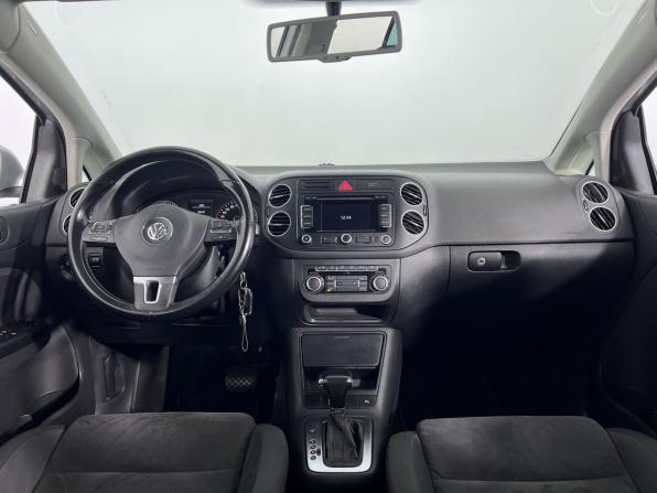 Volkswagen Golf Plus II с пробегом 2010 года, цена 850 000 рублей, 186844 км, хэтчбек, Автокод Объявления