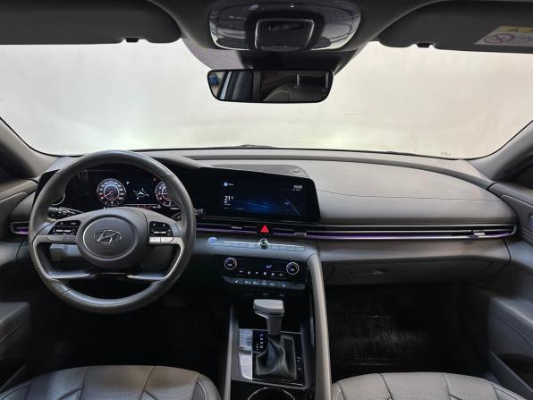 Hyundai Elantra VII (CN7) с пробегом 2021 года, цена 1 865 000 рублей, 116631 км, седан, Автокод Объявления