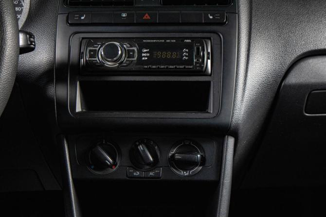 Volkswagen Polo V с пробегом 2011 года, цена 749 000 рублей, 115000 км, седан, Автокод Объявления