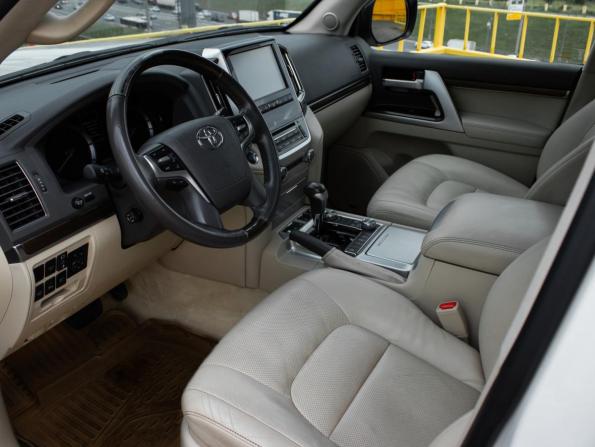 Toyota Land Cruiser 200 Series Рестайлинг 2 с пробегом 2020 года, цена 6 098 000 рублей, 146064 км, внедорожник, Автокод Объявления