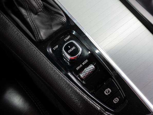 Volvo XC90 II с пробегом 2017 года, цена 2 799 000 рублей, 209829 км, внедорожник, Автокод Объявления