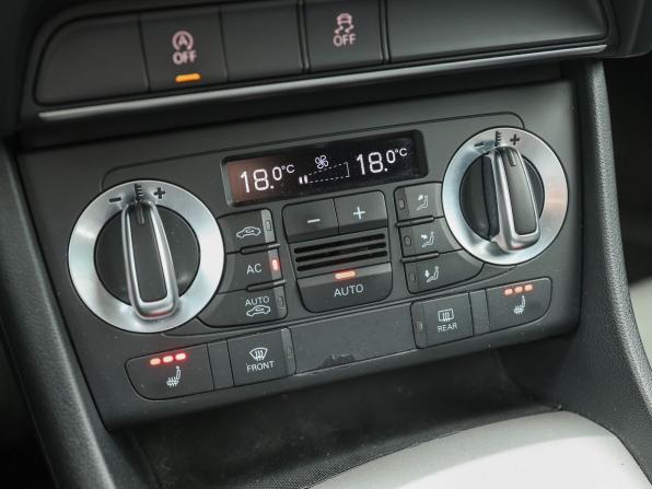 Audi Q3 I (8U) с пробегом 2012 года, цена 1 419 000 рублей, 169915 км, внедорожник, Автокод Объявления