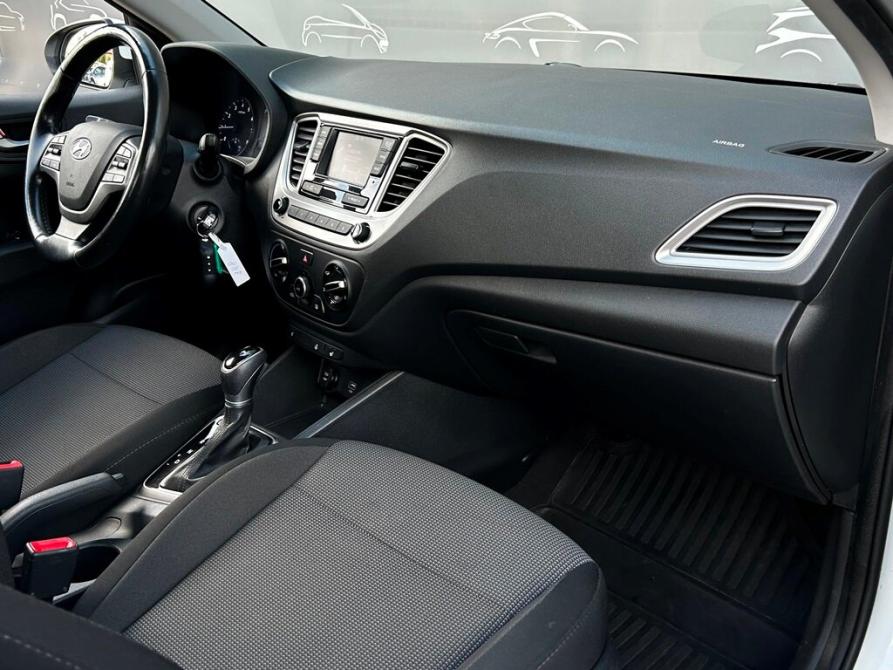 Hyundai Solaris II Санкт-Петербург  - изображение 7