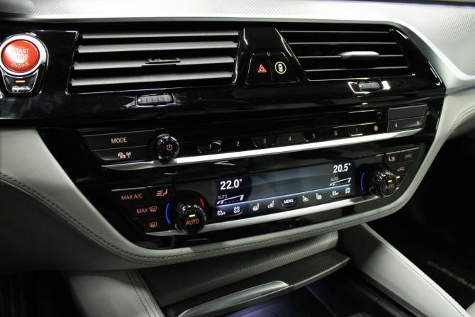 BMW M5 VI (F90) Рестайлинг с пробегом 2020 года, цена 9 779 000 рублей, 64304 км, седан, Автокод Объявления