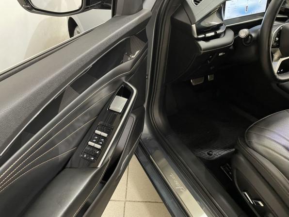 Geely Preface I с пробегом 2024 года, цена 2 470 000 рублей, 28772 км, седан, Автокод Объявления