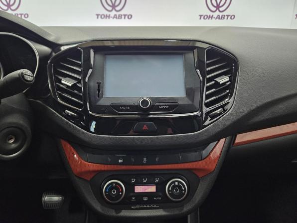 Lada (ВАЗ) Vesta I с пробегом 2017 года, цена 688 000 рублей, 130000 км, седан, Автокод Объявления