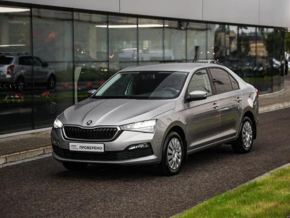 Skoda Rapid II с пробегом 2020 года, цена 1 699 000 рублей, 105585 км, лифтбек, Автокод Объявления