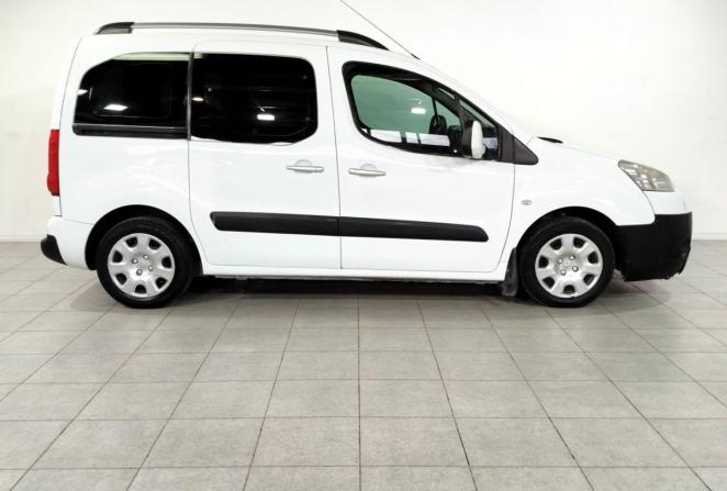 Peugeot Partner II с пробегом 2011 года, цена 610 000 рублей, 167113 км, компактвэн, Автокод Объявления